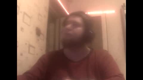 Snapshot of george84xxx chatting on 02/18/25, 11:19 GeOOXXX online show from 02/18/25, 11:19