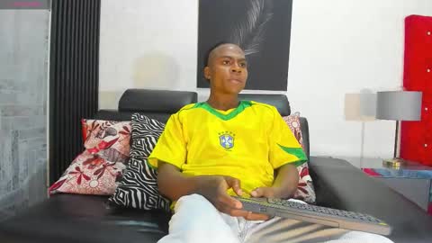 G E O R G E online show from 12/19/25, 05:36