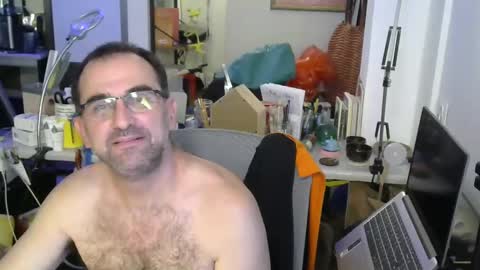 Snapshot of georgempt chatting on 01/02/25, 10:05 georgempt online show from 01/02/25, 10:05