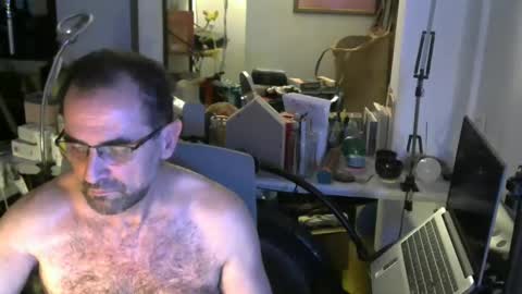 Snapshot of georgempt chatting on 01/05/25, 02:38 georgempt online show from 01/05/25, 02:38