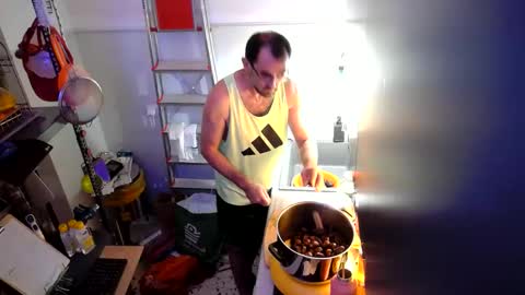 Snapshot of georgempt chatting on 01/08/25, 02:35 georgempt online show from 01/08/25, 02:35