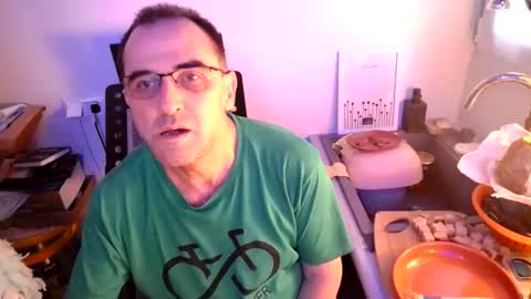 Snapshot of georgempt chatting on 02/12/25, 02:54 georgempt online show from 02/12/25, 02:54