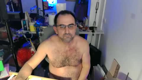 Snapshot of georgempt chatting on 02/18/25, 04:48 georgempt online show from 02/18/25, 04:48