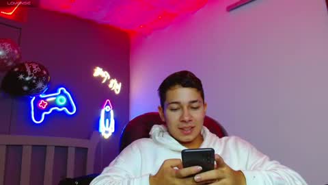 GEORGE online show from 01/12/25, 01:42