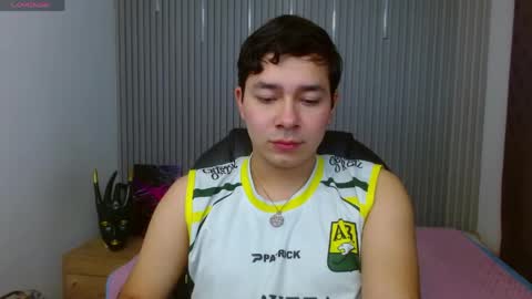 Snapshot of georgesmith_1 chatting on 04/18/26, 04:49 GEORGE online show from 04/18/26, 04:49