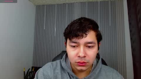 Snapshot of georgesmith_1 chatting on 05/14/26, 03:35 GEORGE online show from 05/14/26, 03:35