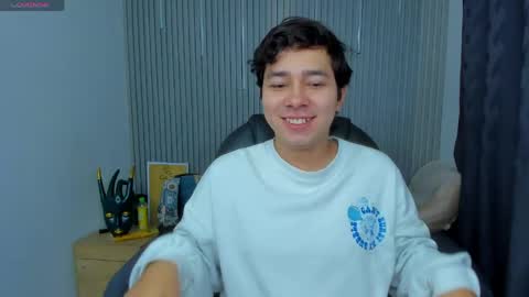 Snapshot of georgesmith_1 chatting on 06/03/26, 03:31 GEORGE online show from 06/03/26, 03:31