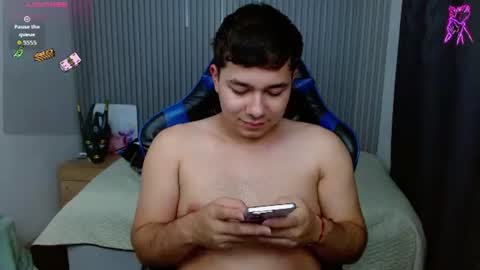 Snapshot of georgesmith_1 chatting on 07/14/26, 10:54 GEORGE online show from 07/14/26, 10:54