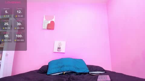 GEORGINA FERRI online show from 10/10/25, 05:23