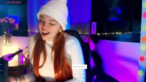 Snapshot of georgina_moschino chatting on 06/12/26, 03:38 georgina_moschino online show from 06/12/26, 03:38