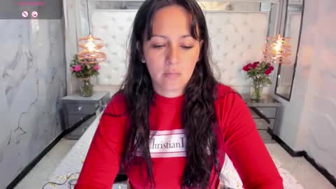 Snapshot of georgina_mussk chatting on 02/17/25, 07:53 Georgina online show from 02/17/25, 07:53