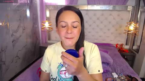 Georgina online show from 11/28/25, 08:22