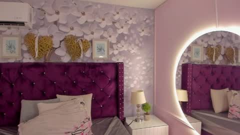Snapshot of georgina_sensuelle chatting on 05/30/26, 07:00 Georgina online show from 05/30/26, 07:00