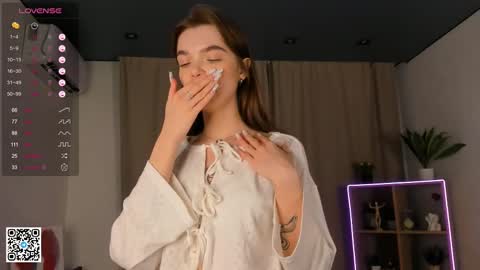 Snapshot of georginaarness chatting on 03/05/25, 04:46 Georgina online show from 03/05/25, 04:46