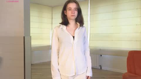 My name is Kelly online show from 09/22/25, 03:19