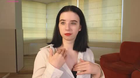 My name is Kelly online show from 10/06/25, 03:15