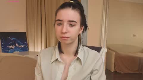 My name is Kelly online show from 10/20/25, 03:07