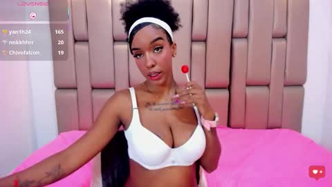 Georgina  online show from 12/02/25, 08:15