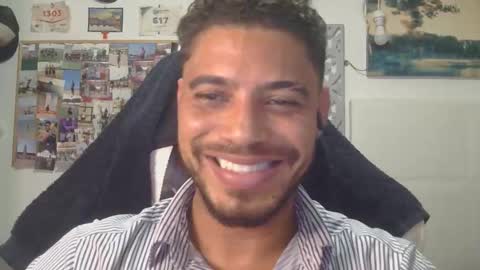 geovannygarrido91 online show from 12/21/25, 09:55