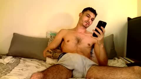 Snapshot of germanbigdic77 chatting on 12/20/25, 01:02 HeteroGermanbigdic77 online show from 12/20/25, 01:02