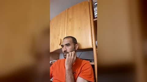 Snapshot of germanbooy_111 chatting on 07/19/26, 09:18 Germanbooy 111 online show from 07/19/26, 09:18