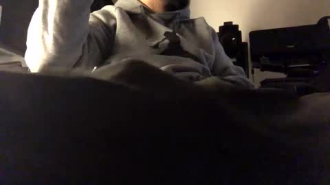 Snapshot of germanlatino02 chatting on 11/21/25, 09:46 teo online show from 11/21/25, 09:46