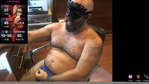 Snapshot of geronimo_431 chatting on 10/29/25, 04:20 Daddy Jokes online show from 10/29/25, 04:20