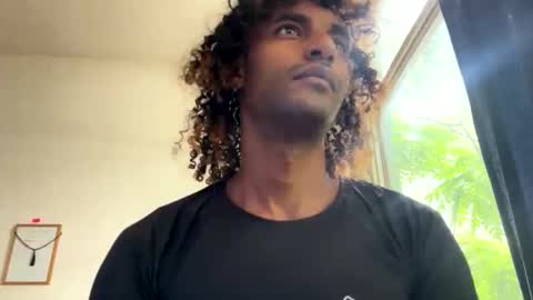 Snapshot of gerson229 chatting on 02/11/26, 12:10 gerson229 online show from 02/11/26, 12:10