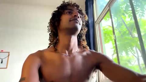 Snapshot of gerson229 chatting on 02/21/26, 11:33 gerson229 online show from 02/21/26, 11:33