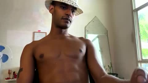 Snapshot of gerson229 chatting on 02/26/26, 01:10 gerson229 online show from 02/26/26, 01:10