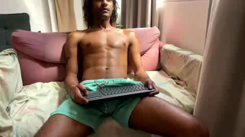 Snapshot of gerson229 chatting on 03/30/26, 04:08 gerson229 online show from 03/30/26, 04:08