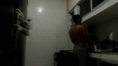 Snapshot of gerson229 chatting on 04/06/26, 05:03 gerson229 online show from 04/06/26, 05:03