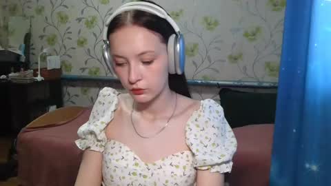 Snapshot of gertrudhore chatting on 05/20/26, 09:04 Anna online show from 05/20/26, 09:04