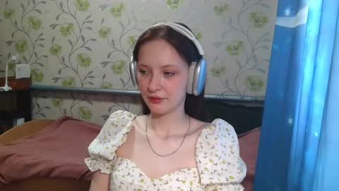Snapshot of gertrudhore chatting on 05/22/26, 07:48 Anna online show from 05/22/26, 07:48