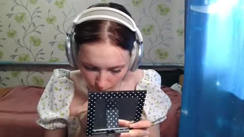 Snapshot of gertrudhore chatting on 05/24/26, 09:03 Anna online show from 05/24/26, 09:03