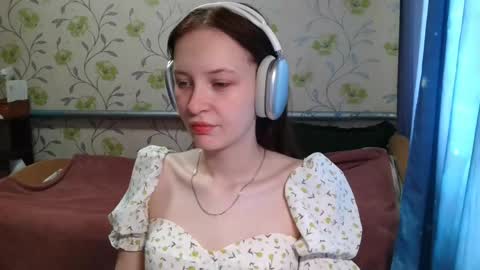 Snapshot of gertrudhore chatting on 05/28/26, 07:38 Anna online show from 05/28/26, 07:38
