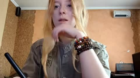 Kate online show from 05/04/26, 04:08