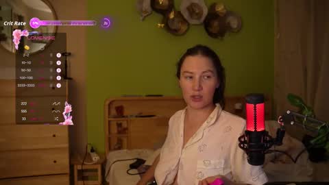 Snapshot of gessifossa chatting on 10/19/25, 03:23 Anna online show from 10/19/25, 03:23