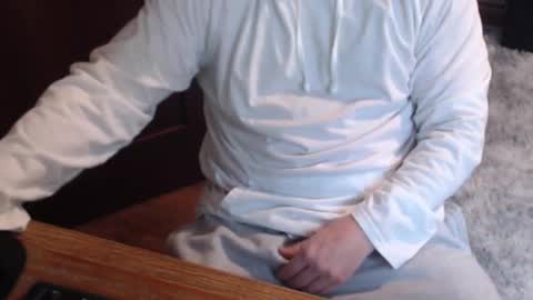 Snapshot of gethoggy chatting on 12/18/24, 07:52 gethoggy online show from 12/18/24, 07:52