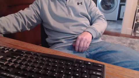 Snapshot of gethoggy chatting on 12/19/25, 06:59 gethoggy online show from 12/19/25, 06:59