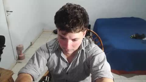 Snapshot of gferrari1996 chatting on 12/16/25, 07:35 gferrari1996 online show from 12/16/25, 07:35