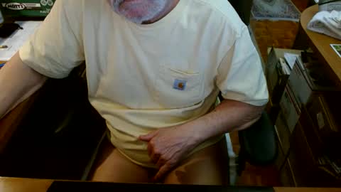 Snapshot of gfhdhr2 chatting on 01/13/26, 08:36 gfhdhr2 online show from 01/13/26, 08:36