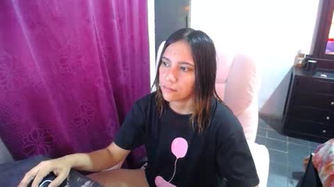 Snapshot of ggemas chatting on 04/19/26, 02:27 ggemas online show from 04/19/26, 02:27