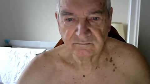 Snapshot of gh1952ma chatting on 01/08/25, 01:20 Gisse online show from 01/08/25, 01:20