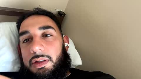 Snapshot of ghaleb20 chatting on 05/17/26, 02:24 ghaleb20 online show from 05/17/26, 02:24