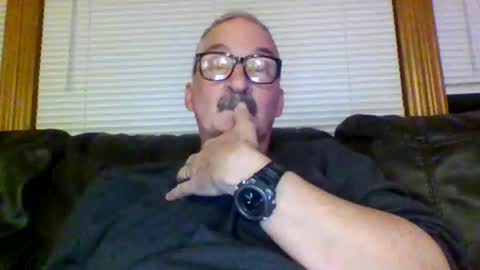 ghost2534 online show from 12/19/24, 06:23