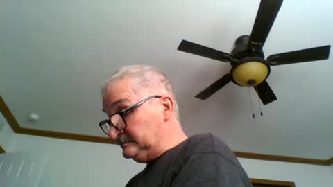 ghost2534 online show from 01/05/25, 01:58