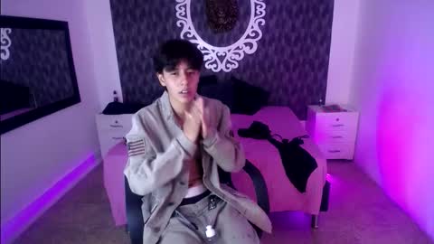 Your Girl  online show from 10/25/25, 05:37