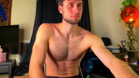 Snapshot of ghostdaddy9 chatting on 09/28/25, 03:01 big boy ghost face online show from 09/28/25, 03:01