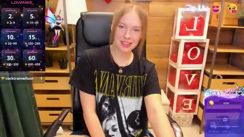Snapshot of ghostly_temptation chatting on 03/10/25, 06:12 Sweety online show from 03/10/25, 06:12